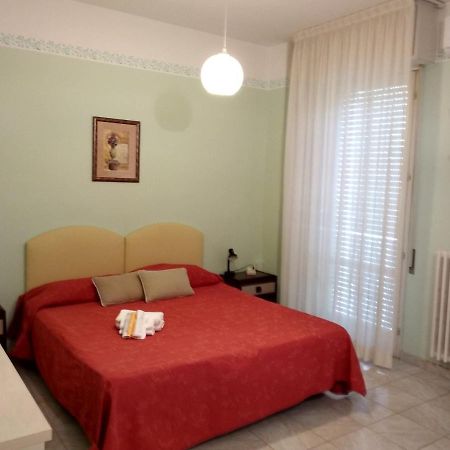 Hotel Meridiana Tabiano Terme Chambre photo