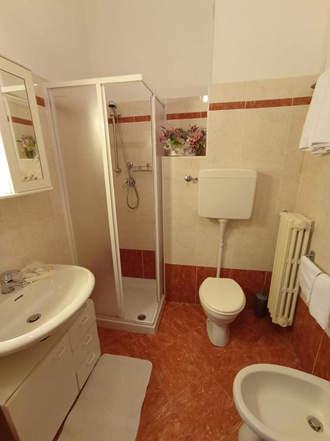 Hotel Meridiana Tabiano Terme Extérieur photo
