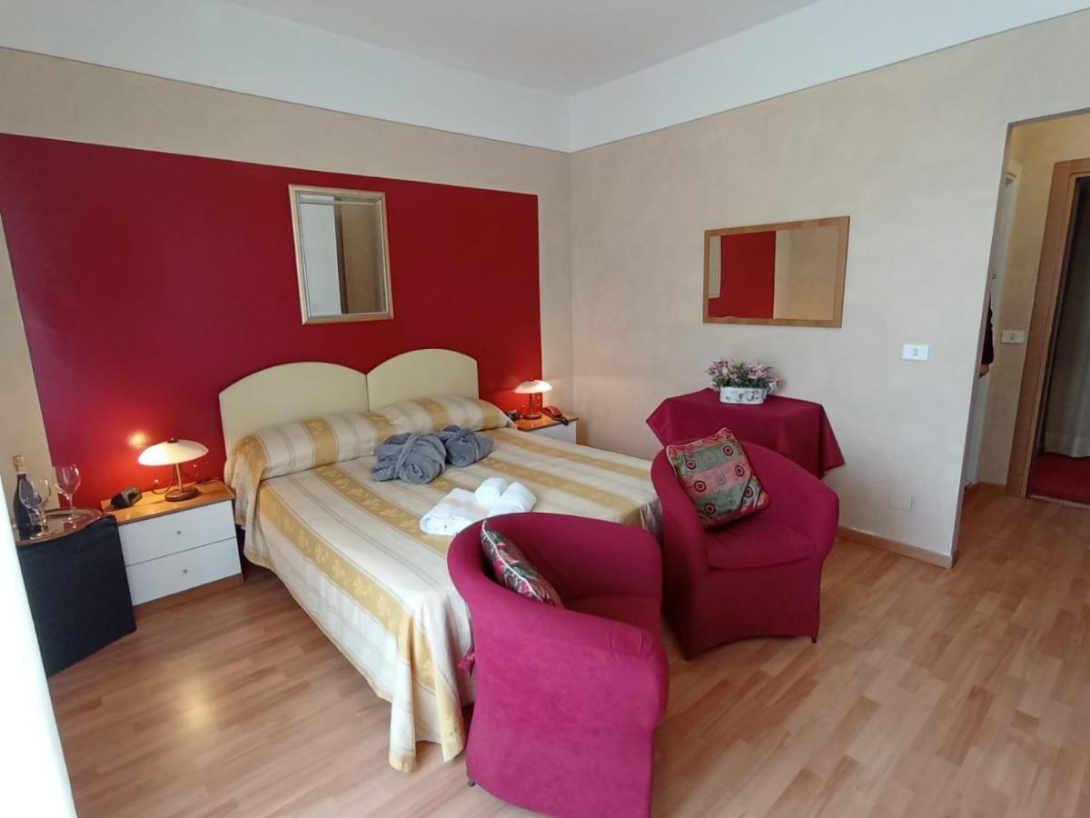 Hotel Meridiana Tabiano Terme Extérieur photo