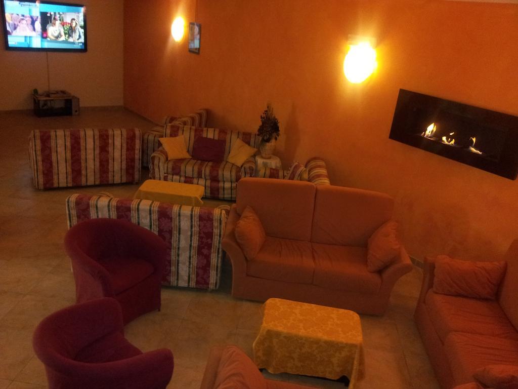 Hotel Meridiana Tabiano Terme Extérieur photo