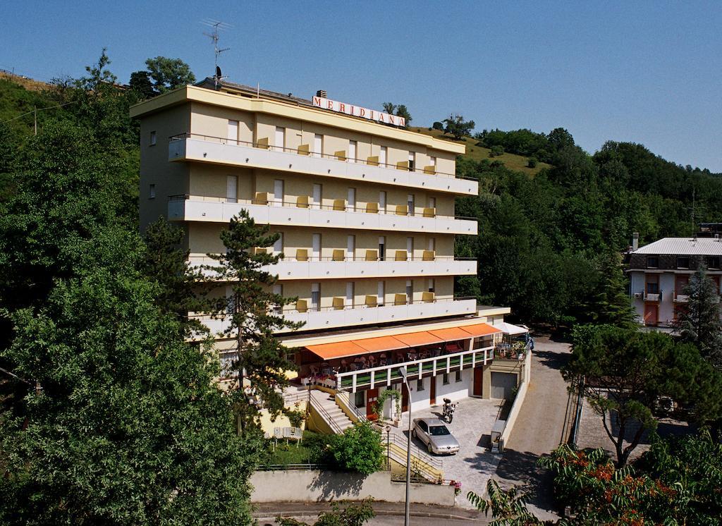 Hotel Meridiana Tabiano Terme Extérieur photo