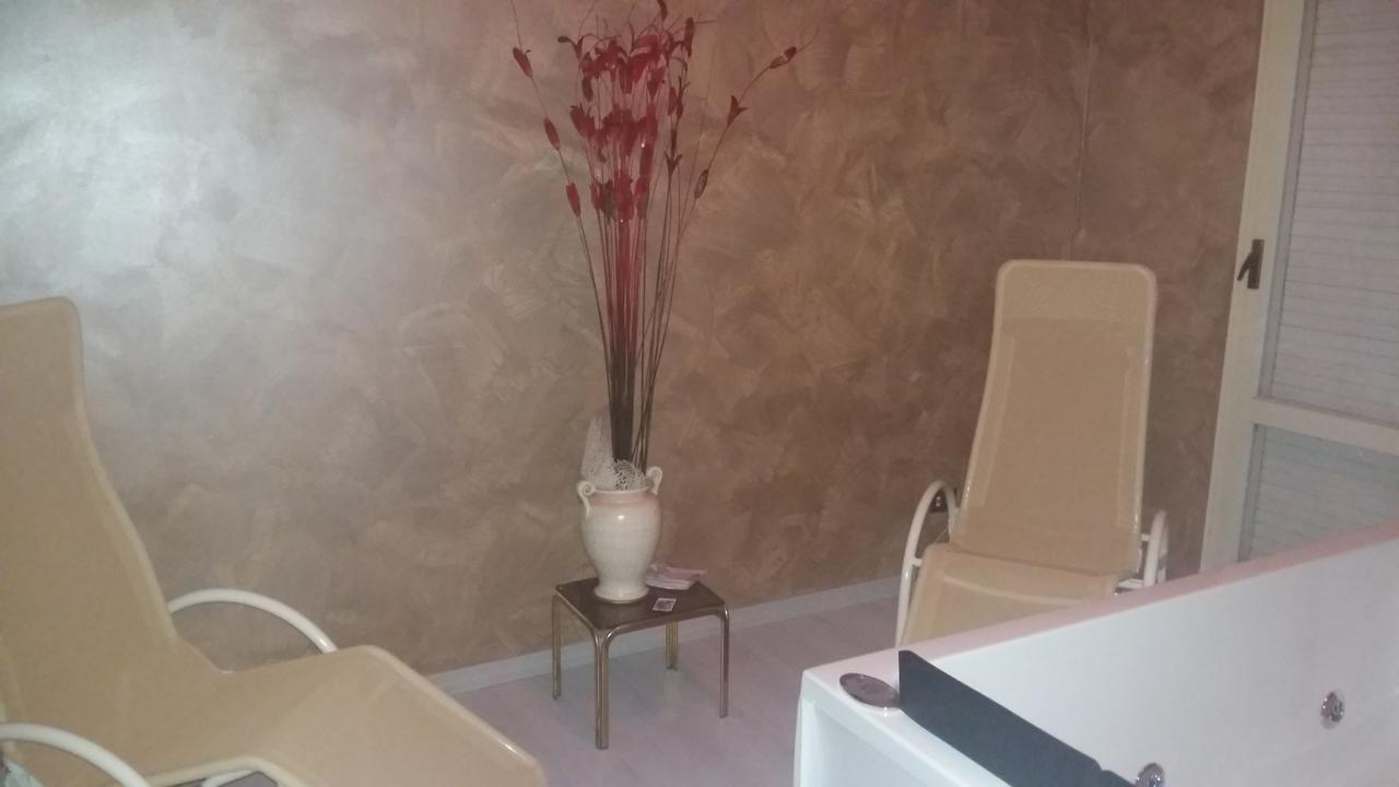 Hotel Meridiana Tabiano Terme Extérieur photo